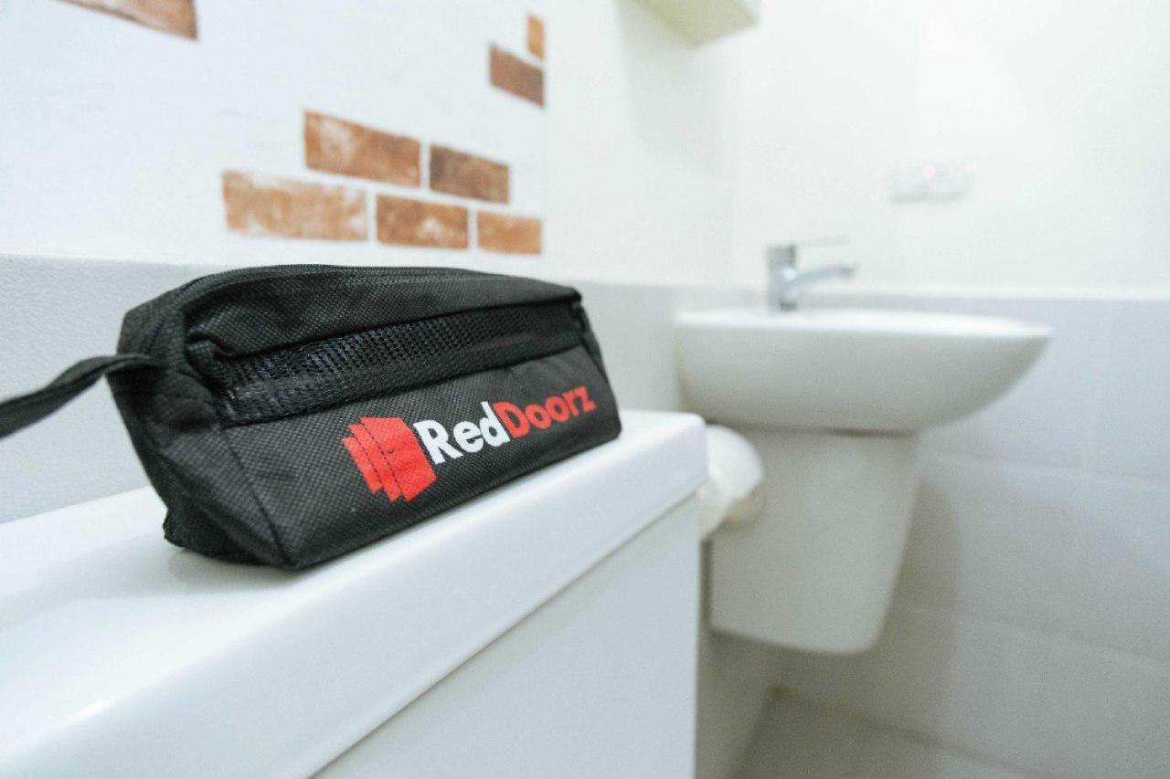 Reddoorz Plus Near Jakarta Kota Station Εξωτερικό φωτογραφία