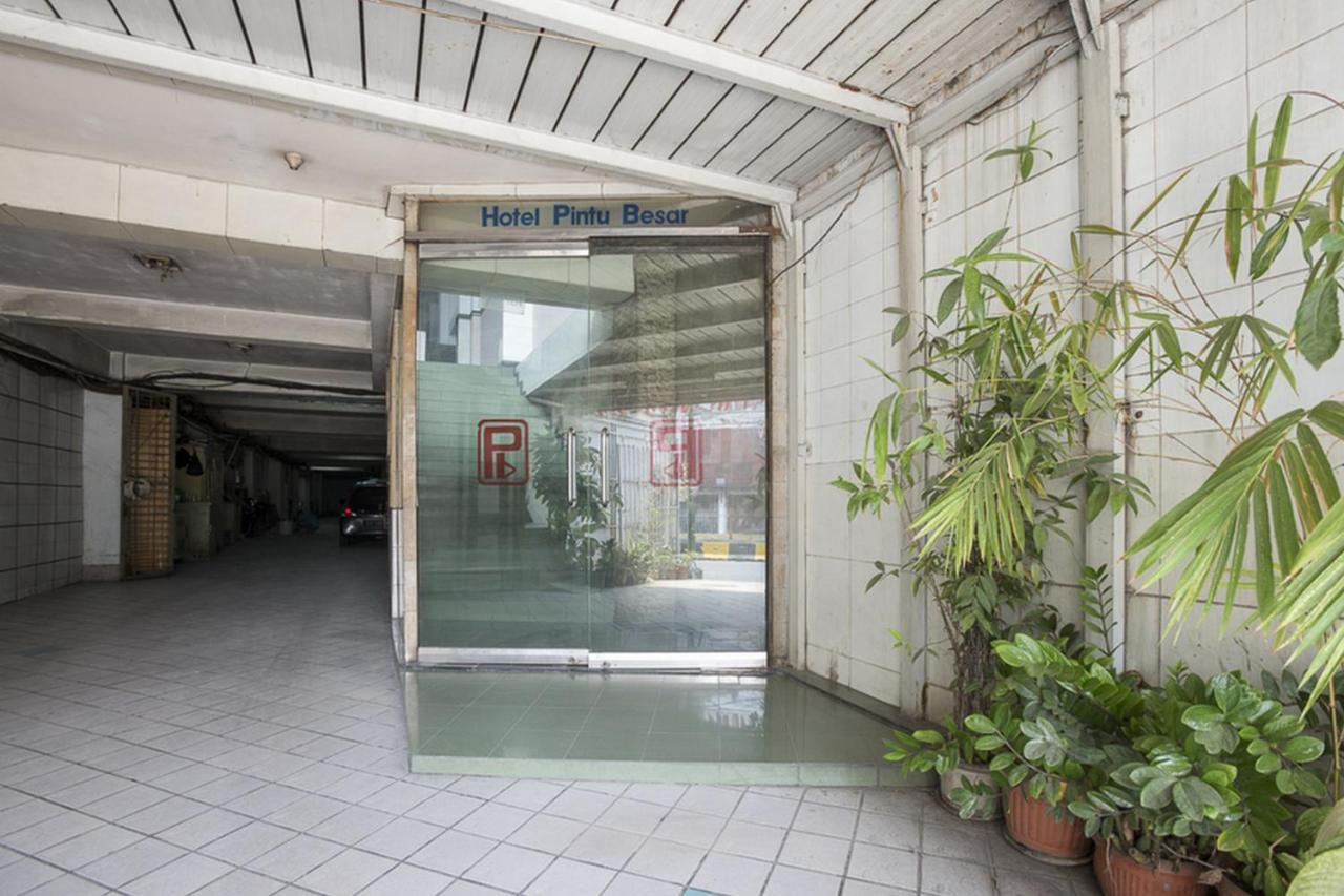 Reddoorz Plus Near Jakarta Kota Station Εξωτερικό φωτογραφία