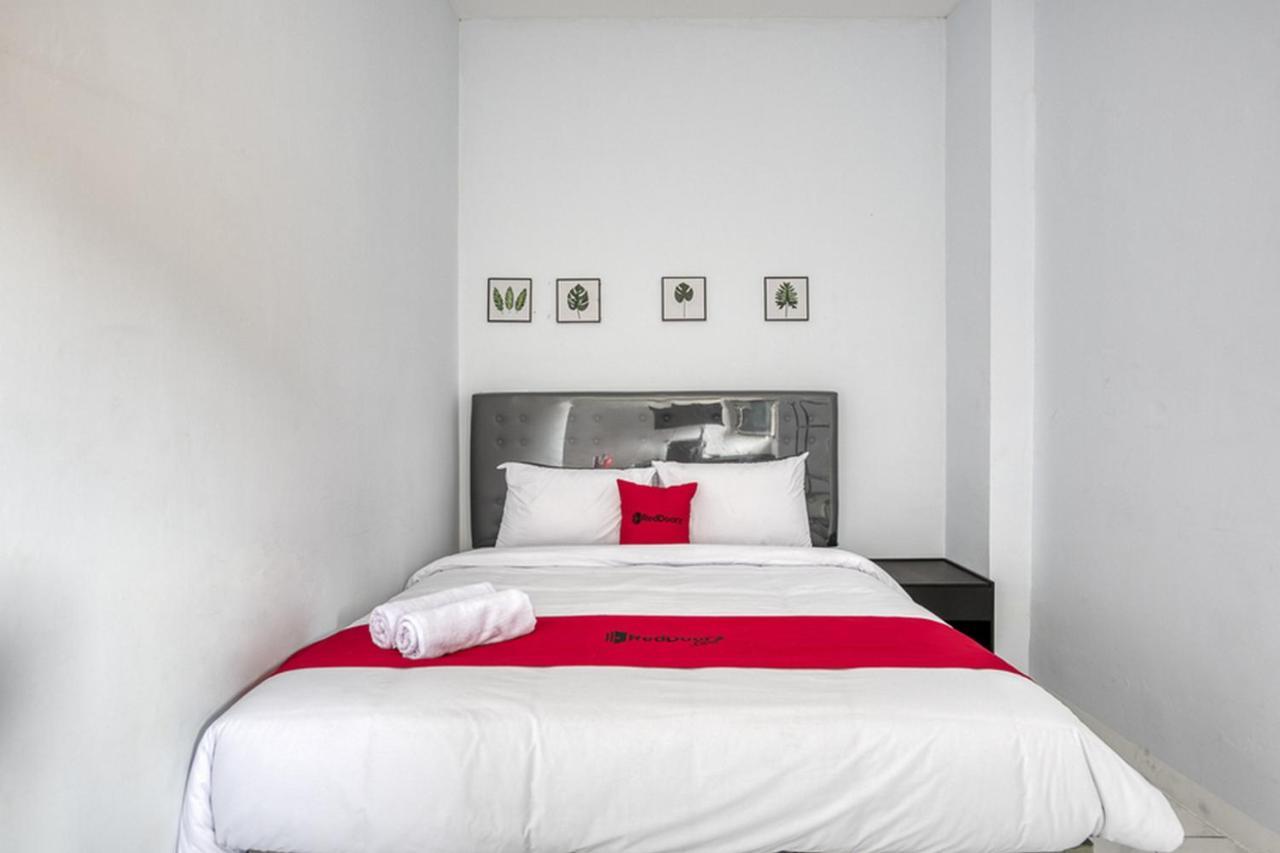 Reddoorz Plus Near Jakarta Kota Station Εξωτερικό φωτογραφία