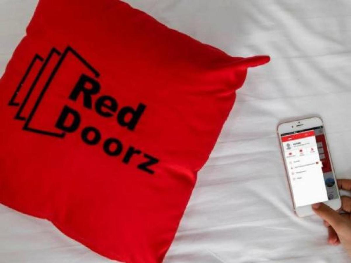 Reddoorz Plus Near Jakarta Kota Station Εξωτερικό φωτογραφία